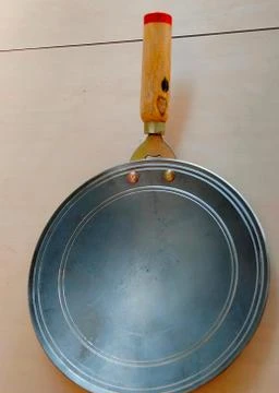 Iron Tawa, Handmade Loha Iron Lokhand Roti/chapati/parata Tawa With Unique  Handle durable & Long-lasting Iron Tawa for Indian Cooking 