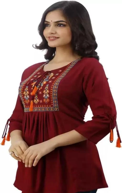 Checkout this latest Tops & Tunics
Product Name: *Urbane Glamorous Women Tops & Tunics*
Fabric: Rayon
Sleeve Length: Three-Quarter Sleeves
Pattern: Embroidered
Net Quantity (N): 1
Sizes:
S, M, L, XL, XXL, XXXL
VERY NICE 
Country of Origin: India
Easy Returns Available In Case Of Any Issue


SKU: 1066924208
Supplier Name: BDREE ENTERPRISES

Code: 073-105606774-999

Catalog Name: Urbane Glamorous Women Tops & Tunics
CatalogID_30499041
M04-C07-SC1020