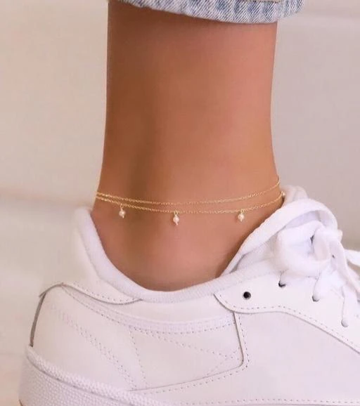 one leg anklet name