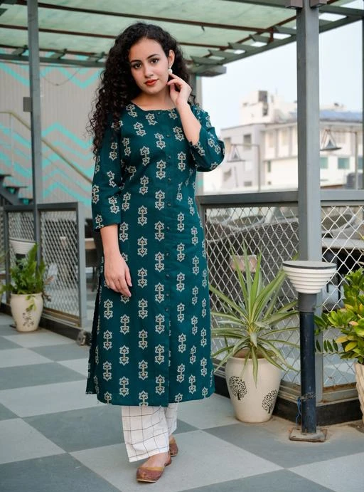 Aariya Designs  Grey Colored Casual Wear Printed Cotton Long KurtiPa