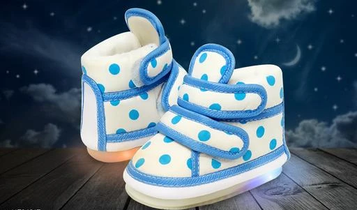 Light and clearance sound baby shoes