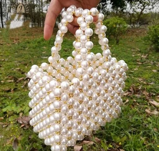DECORWOLD Luxury White Pearl Purses Shoulder Bag for Women Pearl Bag  Crossbody Beaded Clutch Evening Bag