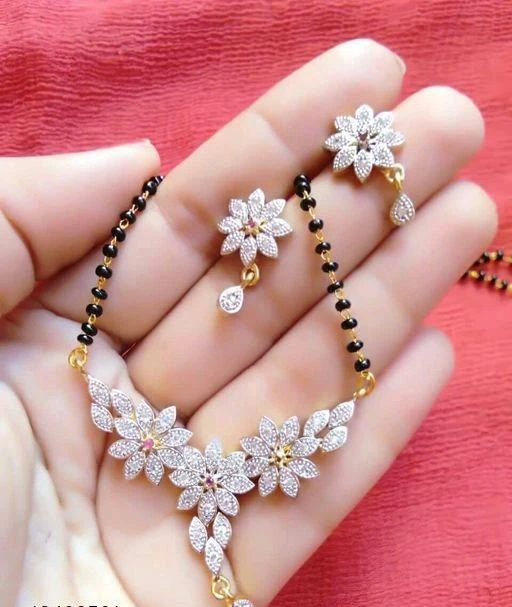 Short mangalsutra hot sale with earrings