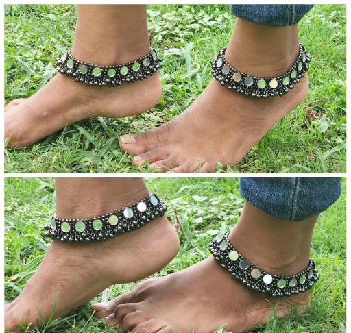 Oxidised clearance metal anklets