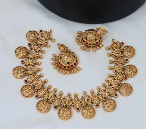 jewellery,choker,necklace,jewellery set,indian wedding jewellery  set,Maangalyam/Murukku,south,indian,maharastrian,highquality set