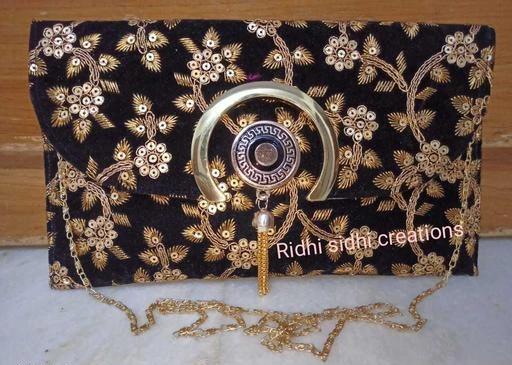 Checkout this latest Clutches
Product Name: *Styles Latest Women Clutches*
Material: Velvet
Pattern: Embellished
Multipack: 1
Sizes: 
Free Size (Length Size: 12 in, Width Size: 7 in) 
Country of Origin: India
Easy Returns Available In Case Of Any Issue


Catalog Rating: ★4.1 (15)

Catalog Name: Styles Modern Women Clutches
CatalogID_2893759
C73-SC1078
Code: 252-14587970-846