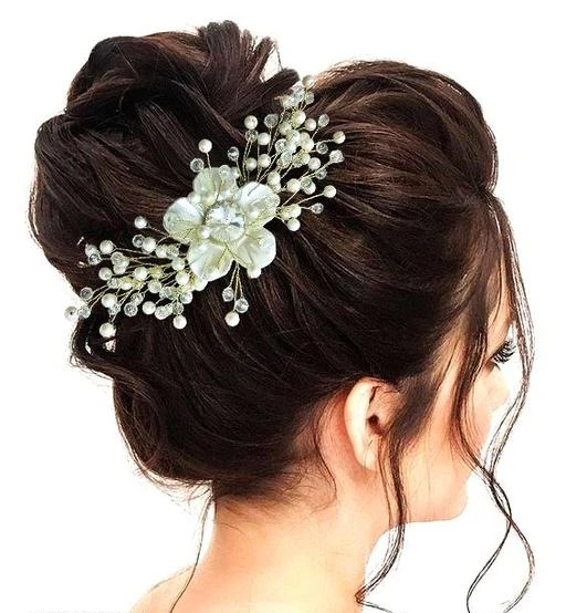 Majestic Floral Bridal Hair Accessories To Make You Look Like A Flowery  Queen At Your Wedding!