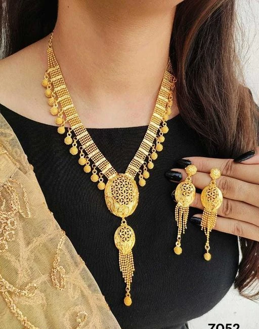 Tahia Bridal Double necklace set - Maroon/Gold ball – SOKORA JEWELS