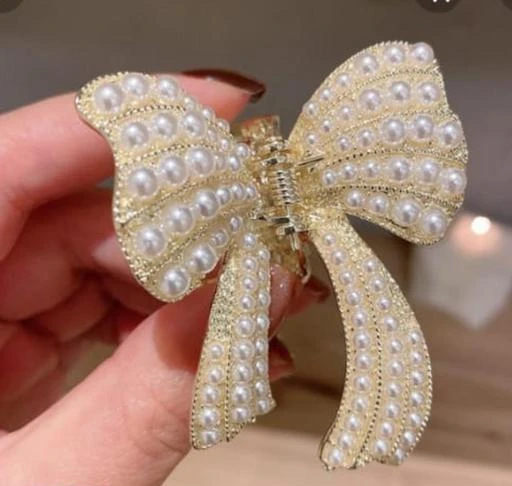 SANNIDHI Butterfly Hair Clips for Women Stylish Latest Crystal Tassel Hair  Accessories Trendy Metal Decorative Small Hair Claw Clips Gifts for Women  Girls  1 Pack  Amazonin Jewellery