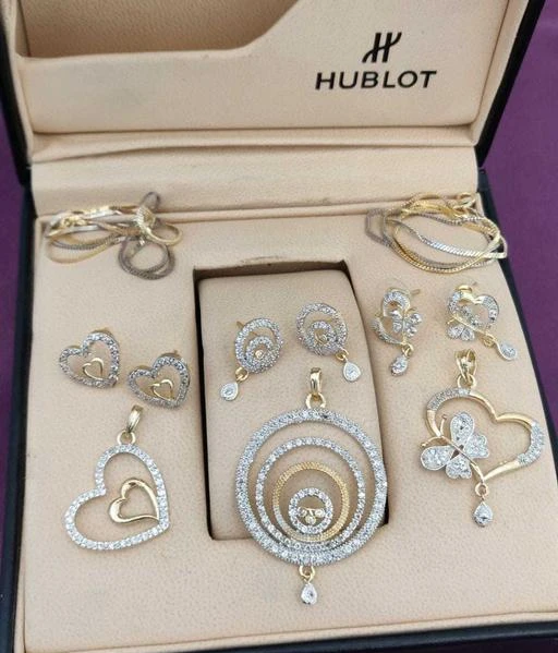 Hublot on sale jewellery india