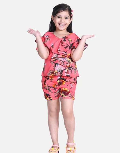 Checkout this latest Clothing Set
Product Name: *Modern Funky Girls Top & Bottom Sets*
Top Fabric: Polyester
Bottom Fabric: Polyester
Sleeve Length: Sleeveless
Top Pattern: Printed
Bottom Pattern: Printed
Net Quantity (N): Single
Add-Ons: No Add Ons
Sizes:
4-5 Years, 5-6 Years, 6-7 Years, 7-8 Years, 8-9 Years (Top Chest Size: 30 in, Top Length Size: 15 in, Bottom Waist Size: 23 in, Bottom Length Size: 12.5 in) 
9-10 Years, 10-11 Years
Country of Origin: India
Easy Returns Available In Case Of Any Issue


SKU: CK202000201_8-9Y
Supplier Name: Varun Traders

Code: 165-18819545-4971

Catalog Name: Modern Funky Girls Top & Bottom Sets
CatalogID_3849134
M10-C32-SC1147