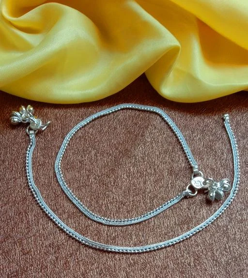 Checkout this latest Anklets & Toe Rings
Product Name: *Sizzling Charming Women Anklets & Toe Rings*
Base Metal: Alloy
Plating: Oxidised Silver
Stone Type: Crystals
Sizing: Adjustable
Type: Chain Anklet
Net Quantity (N): 1
Sizes:Free Size
Country of Origin: India
Easy Returns Available In Case Of Any Issue


SKU: db7HGxDo
Supplier Name: Sweez Kings

Code: 421-18905071-084

Catalog Name: Sizzling Charming Women Anklets & Toe Rings
CatalogID_3870514
M05-C11-SC1098