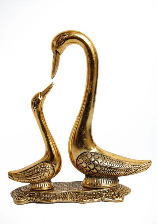 Checkout This Latest Idols Figurines Product Name Pair Of Kissing Duck Metal Decorative Showpiece Aluminium Gold Plated Home Decor Gift Items Pooja - Types Of Decorative Items