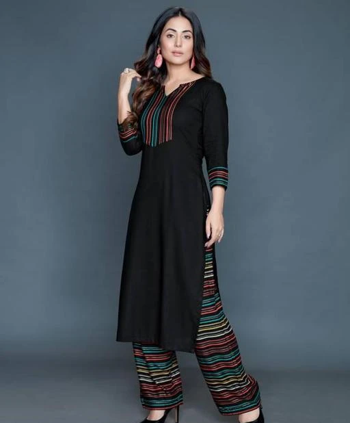 Hina khan sale kurti design