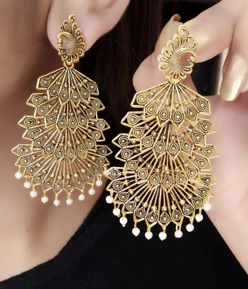 Checkout this latest Earrings & Studs
Product Name: *Elite Chunky Earrings*
Base Metal: Alloy
Plating: Gold Plated
Sizing: Non-Adjustable
Stone Type: Cubic Zirconia/American Diamond
Country of Origin: India
Easy Returns Available In Case Of Any Issue


SKU: HBbrptr3
Supplier Name: PRAYOSHA MART

Code: 241-20046111-894

Catalog Name: Elite Elegant Earrings
CatalogID_4160065
M05-C11-SC1091
