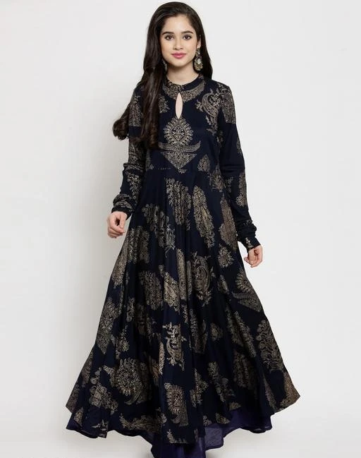 Checkout this latest Gowns
Product Name: *Trendy Gown For Women *
Fabric: Organza
Sizes:
S, M, L, XL, XXL (Bust Size: 44 in, Waist Size: 41 in, Hip Size: 48 in, Shoulder Size: 17 in) 
XXXL
Country of Origin: India
Easy Returns Available In Case Of Any Issue


Catalog Rating: ★4.2 (72)

Catalog Name: Trendy Refined Gown
CatalogID_4747784
C79-SC1289
Code: 965-22225043-9981