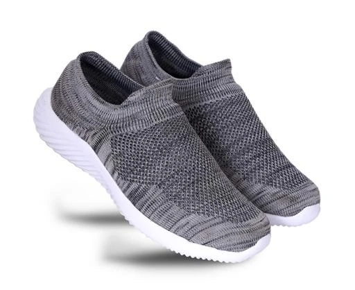 Checkout this latest Sports Shoes
Product Name: *Modern Fabulous Men Sports Shoes*
Material: Canvas
Sole Material: PVC
Fastening & Back Detail: Slip-On
Pattern: Solid
Net Quantity (N): 1
RUNNING SHOE FOR MEN WIRMON SHOE LIGHT WEIGHT SPORTS SHOE FOR MEN 
Sizes: 
IND-6, IND-7, IND-8, IND-9, IND-10
Country of Origin: India
Easy Returns Available In Case Of Any Issue


SKU: bsa31ppP
Supplier Name: SHOEFOOT

Code: 274-24221420-999

Catalog Name: Unique Fabulous Men Sports Shoes
CatalogID_5315732
M09-C29-SC1237