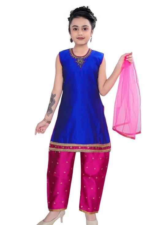 Girl hot sale patiyala dress