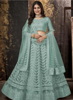 Lacha dulhan outlet dress