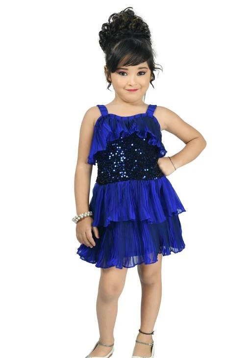 Checkout this latest Frocks & Dresses
Product Name: *Princess Classy Girls Frocks & Dresses*
Fabric: Cotton
Sleeve Length: Sleeveless
Pattern: Lace
Sizes:
2-3 Years, 5-6 Years, 6-7 Years
Country of Origin: India
Easy Returns Available In Case Of Any Issue


SKU: BF 284
Supplier Name: LINOTEX.CO

Code: 353-33621156-0051

Catalog Name: Princess Classy Girls Frocks & Dresses
CatalogID_8064253
M10-C32-SC1141