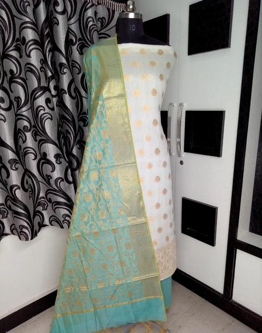 White dress outlet with contrast dupatta