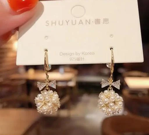 Beautiful sale stylish earrings