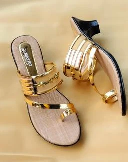 Baccho ke best sale fancy sandal