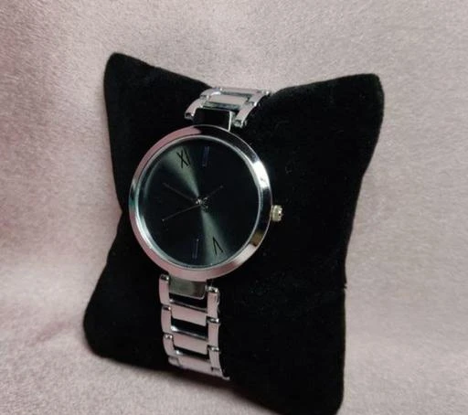 Checkout this latest Watches
Product Name: *Stylish Women Watches*
Strap Material: Metal
Display Type: Analogue
Size: Free Size (Dial Diameter Size: 20 mm) 
Multipack: 1
Country of Origin: India
Easy Returns Available In Case Of Any Issue


Catalog Rating: ★4 (109)

Catalog Name: Attractive Women Watches
CatalogID_8576676
C72-SC1087
Code: 722-35760305-995