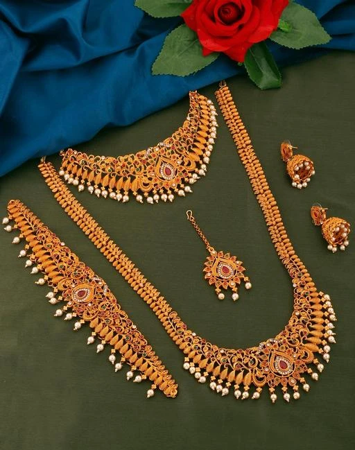Checkout this latest Jewellery Set
Product Name: *Diva Chunky Jewellery Sets*
Base Metal: Alloy
Plating: Gold Plated
Stone Type: Ruby
Sizing: Adjustable
Type: Full Bridal Set
Multipack: 1
Country of Origin: India
Easy Returns Available In Case Of Any Issue


Catalog Rating: ★4.2 (76)

Catalog Name: Shimmering Unique Jewellery Sets
CatalogID_9563754
C77-SC1093
Code: 018-39890198-9997