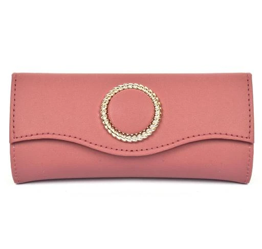 Checkout this latest Clutches
Product Name: *Styles Latest Women Clutches*
Material: PU
No. of Compartments: 2
Multipack: 1
Sizes: 
Free Size (Length Size: 8 in, Width Size: 2 in) 
Country of Origin: India
Easy Returns Available In Case Of Any Issue


Catalog Rating: ★3.7 (136)

Catalog Name: Styles Unique Women Clutches
CatalogID_9677725
C73-SC1078
Code: 181-40332563-999