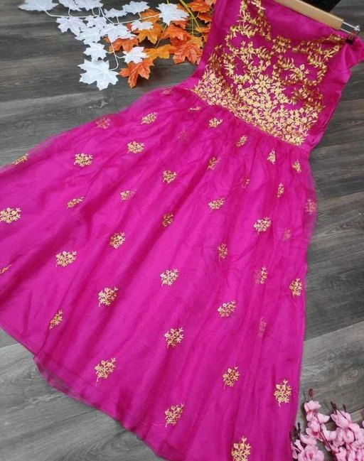 Checkout this latest Gowns
Product Name: *Urbane Feminine Women Gowns*
Fabric: Net
Pattern: Embroidered
Multipack: 1
Sizes:
Free Size (Bust Size: 42 in, Length Size: 50 in, Waist Size: 44 in, Shoulder Size: 42 in) 
Country of Origin: India
Easy Returns Available In Case Of Any Issue


Catalog Rating: ★3.6 (7)

Catalog Name: Urbane Glamorous Women Gowns
CatalogID_9796205
C79-SC1289
Code: 383-40790967-9961