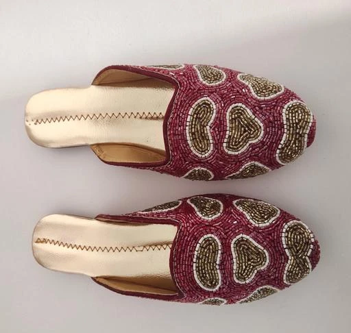 Checkout this latest Flats
Product Name: *Elite Women Flats*
Material: Synthetic
Sole Material: Tpr
Pattern: Solid
Sizes: 
IND-4
Country of Origin: India
Easy Returns Available In Case Of Any Issue


SKU: 86tFteY7
Supplier Name: Essentials footwear

Code: 272-41340872-996

Catalog Name: Elite Women Flats
CatalogID_9945075
M09-C30-SC1071