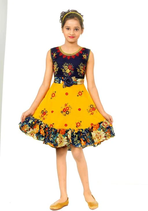 Checkout this latest Frocks & Dresses
Product Name: *Flawsome Stylish Girls Frocks*
Fabric: Cotton
Sleeve Length: Sleeveless
Pattern: Printed
Multipack: Single
Sizes:
2-3 Years (Bust Size: 22 in, Length Size: 20 in) 
3-4 Years (Bust Size: 24 in, Length Size: 22 in) 
4-5 Years (Bust Size: 26 in, Length Size: 24 in) 
5-6 Years (Bust Size: 28 in, Length Size: 26 in) 
6-7 Years (Bust Size: 30 in, Length Size: 28 in) 
7-8 Years (Bust Size: 32 in, Length Size: 30 in) 
Country of Origin: India
Easy Returns Available In Case Of Any Issue


Catalog Rating: ★4.3 (7)

Catalog Name: Flawsome Stylish Girls Frocks
CatalogID_10578288
C62-SC1141
Code: 982-43528798-996