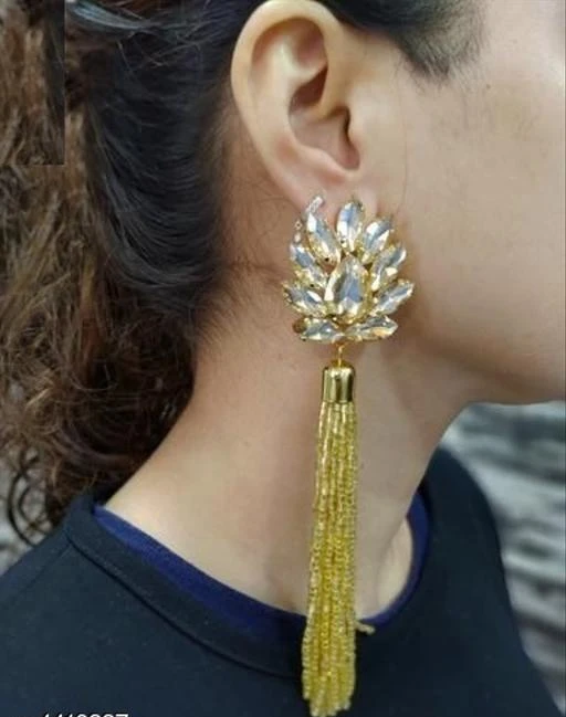 Checkout this latest Earrings & Studs
Product Name: *Shimmering Chunky Earrings*
Base Metal: Brass
Plating: Gold Plated
Stone Type: Cubic Zirconia
Sizing: Adjustable
Type: Chandelier
Multipack: 1
Easy Returns Available In Case Of Any Issue


SKU: SCE_1  
Supplier Name: Fashion Flavor®™

Code: 973-4410887-819

Catalog Name: Shimmering Chunky Earrings
CatalogID_634584
M05-C11-SC1091