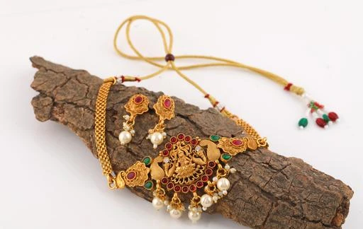 jewellery,choker,necklace,jewellery set,indian wedding jewellery  set,Maangalyam/Murukku,south,indian,maharastrian,highquality set for women  girls