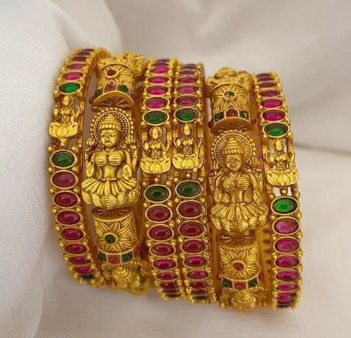 Checkout this latest Bracelet & Bangles
Product Name: *Faminine Graceful Bracelet & Bangles*
Base Metal: Brass & Copper
Plating: Gold Plated
Stone Type: Artificial Beads
Sizing: Non-Adjustable
Type: Bangle Set
Multipack: 6
Sizes:2.4, 2.6, 2.8
Country of Origin: India
Easy Returns Available In Case Of Any Issue


SKU: KB RC-603 Laxmi R+g
Supplier Name: RAJWADI COLLECTION

Code: 113-50384746-278

Catalog Name: Feminine Fancy Bracelet & Bangles
CatalogID_12614967
M05-C11-SC1094