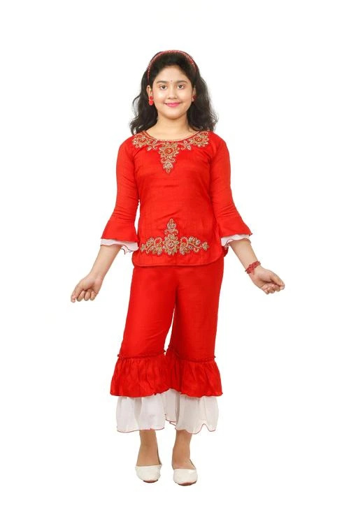 Checkout this latest Clothing Set
Product Name: *SSG Fashion Girls Party Wear Clothing Set*
Top Fabric: Cotton Blend
Bottom Fabric: Cotton Blend
Sleeve Length: Three-Quarter Sleeves
Top Pattern: Embroidered
Bottom Pattern: Solid
Multipack: Pack Of 2
Add-Ons: No Add Ons
Sizes:
2-3 Years (Top Chest Size: 24 in, Top Length Size: 13 in, Bottom Waist Size: 22 in, Bottom Length Size: 22 in) 
3-4 Years (Top Chest Size: 25 in, Top Length Size: 13 in, Bottom Waist Size: 22 in, Bottom Length Size: 23 in) 
4-5 Years (Top Chest Size: 26 in, Top Length Size: 14 in, Bottom Waist Size: 24 in, Bottom Length Size: 23 in) 
5-6 Years (Top Chest Size: 28 in, Top Length Size: 14 in, Bottom Waist Size: 26 in, Bottom Length Size: 24 in) 
6-7 Years (Top Chest Size: 29 in, Top Length Size: 15 in, Bottom Waist Size: 27 in, Bottom Length Size: 26 in) 
7-8 Years (Top Chest Size: 30 in, Top Length Size: 15 in, Bottom Waist Size: 28 in, Bottom Length Size: 26 in) 
Country of Origin: India
Easy Returns Available In Case Of Any Issue


SKU: SSG0113A
Supplier Name: ZOOBA-

Code: 213-50766065-999

Catalog Name: Pretty Stylish Boys Top & Bottom Sets
CatalogID_12731585
M10-C32-SC1182
.