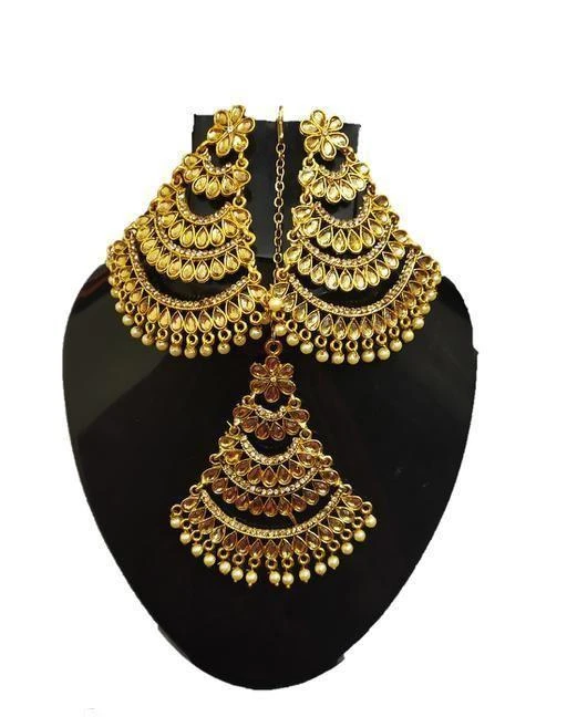 Checkout this latest Jewellery Set
Product Name: *Diva Colorful Jewellery Sets*
Base Metal: Alloy
Plating: Gold Plated
Stone Type: Artificial Stones & Beads
Sizing: Adjustable
Type: As Per Image
Net Quantity (N): 1
Necklace is Fully Comfortable so in every festival you will Definitely feel Iconic Look.
Country of Origin: India
Easy Returns Available In Case Of Any Issue


SKU: earring-mangtika set
Supplier Name: Subham store nx

Code: 532-50982757-999

Catalog Name: Shimmering Glittering Jewellery Sets
CatalogID_12799259
M05-C11-SC1093