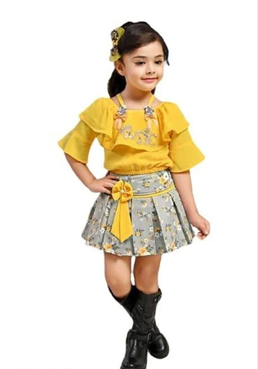 Checkout this latest Clothing Set
Product Name: *GIRL SKIRT & TOP PARTY WEAR DRESS*
Top Fabric: Chiffon
Bottom Fabric: Hosiery Cotton
Sleeve Length: Sleeveless
Top Pattern: Printed
Bottom Pattern: Self-Design
Add-Ons: No Add Ons
Sizes:
6-12 Months, 9-12 Months, 12-18 Months, 18-24 Months, 0-1 Years, 1-2 Years, 2-3 Years, 3-4 Years, 4-5 Years, 5-6 Years, 6-7 Years, 7-8 Years, 8-9 Years, 9-10 Years, 10-11 Years, 11-12 Years
Country of Origin: India
Easy Returns Available In Case Of Any Issue


SKU: 921/GOLD
Supplier Name: HEY BABY

Code: 867-55178404-7741

Catalog Name: Flawsome Comfy Girls clothing set
CatalogID_14122940
M10-C32-SC1147