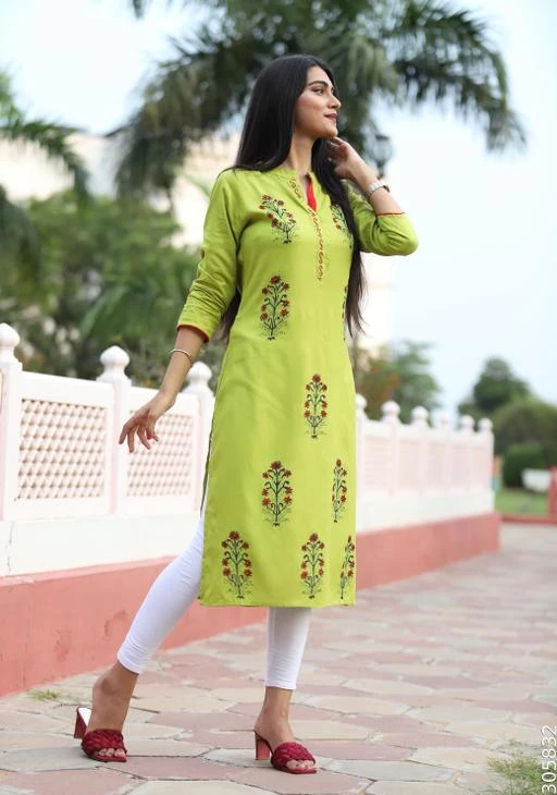 Checkout this latest Kurtis
Product Name: *Trendy Refined Kurtis*
Fabric: Rayon
Sleeve Length: Three-Quarter Sleeves
Pattern: Printed
Combo of: Single
Sizes:
S (Bust Size: 36 in) 
M (Bust Size: 38 in) 
L (Bust Size: 40 in) 
XL (Bust Size: 42 in) 
XXL (Bust Size: 44 in) 
Women Fashionable Kurti
Country of Origin: India
Easy Returns Available In Case Of Any Issue


SKU: H&N-173
Supplier Name: JNS Enterprises-

Code: 204-58305832-9941

Catalog Name: Trendy Refined Kurtis
CatalogID_15131209
M03-C03-SC1001