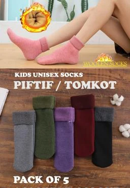  Beautiful Kids Socks