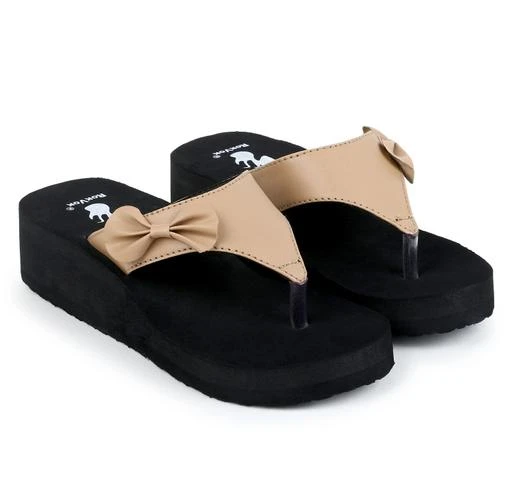 Checkout this latest Flipflops & Slippers
Product Name: *Relaxed Fabulous Women Flipflops & Slippers*
Material: Leather
Sole Material: Rubber
Fastening & Back Detail: Slip-On
Pattern: Solid
Sizes: 
IND-8 (Foot Length Size: 26 cm, Foot Width Size: 7 cm) 
Country of Origin: India
Easy Returns Available In Case Of Any Issue


SKU: GOLA CREAM
Supplier Name: MAYRA CREATIONS

Code: 352-59146937-995

Catalog Name: Relaxed Fabulous Women Flipflops & Slippers
CatalogID_15418773
M09-C30-SC1070