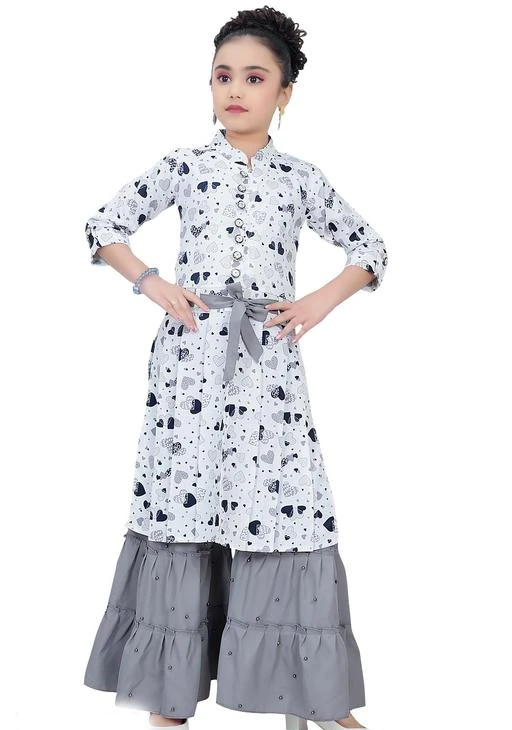 Checkout this latest Kurta Sets
Product Name: *ethnic stylish cool girls kurta plazzao sets*
Top Fabric: Cotton Blend
Dupatta: Without Dupatta
Top Shape: A-line
Bottom Type: palazzos
Top Length: knee length
Top Pattern: Printed
Sleeve Length: Three-Quarter Sleeves
girls kurta plazzao sets
Sizes: 
2-3 Years, 3-4 Years, 4-5 Years
Country of Origin: India
Easy Returns Available In Case Of Any Issue


SKU: sn-6756-grey
Supplier Name: Jackoff fashions

Code: 447-68872156-999

Catalog Name: Stylo Kurta Sets
CatalogID_18678244
M10-C32-SC1140