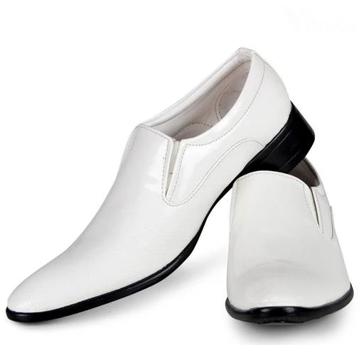 Checkout this latest Formal Shoes
Product Name: *Stylish Men's PU White Loafers*
Material: PU
Sole Material: TPR
Net Quantity (N): 1
Sizes: 
IND-6, IND-7, IND-8, IND-9, IND-10
Country of Origin: India
Easy Returns Available In Case Of Any Issue


SKU: VTR_2004_White
Supplier Name: RSS ENTERPRISES#

Code: 544-7344199-999

Catalog Name: Stylish Men Formal Shoes
CatalogID_1177274
M09-C29-SC1236