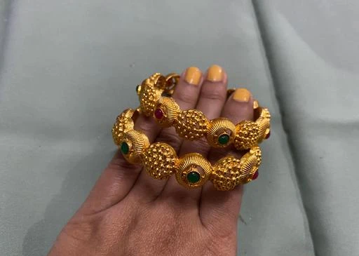 Checkout this latest Bracelet & Bangles
Product Name: *Twinkling Beautiful Bracelet & Bangles*
Base Metal: Alloy
Plating: Gold Plated
Stone Type: Artificial Stones
Sizing: Non-Adjustable
Type: Bangle Style
Multipack: 2
Sizes:2.3, 2.4, 2.5, 2.6, 2.8
Country of Origin: India
Easy Returns Available In Case Of Any Issue


SKU: 3Gp4zU_r
Supplier Name: Mavee creation

Code: 681-73605211-998

Catalog Name: Twinkling Beautiful Bracelet & Bangles
CatalogID_20295755
M05-C11-SC1094