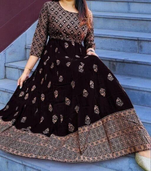 Checkout this latest Gowns
Product Name: *Stylish anarkali rayon gpld print with handblock gown *
Fabric: Rayon
Sleeve Length: Three-Quarter Sleeves
Pattern: Printed
Net Quantity (N): 1
Sizes:
M (Bust Size: 38 in, Waist Size: 36 in, Shoulder Size: 13 in) 
L (Bust Size: 40 in, Waist Size: 38 in, Shoulder Size: 14 in) 
XL (Bust Size: 42 in, Waist Size: 40 in, Shoulder Size: 14 in) 
XXL (Bust Size: 44 in, Waist Size: 42 in, Shoulder Size: 15 in) 
Stylish rayon gold print anarkali gown  
Country of Origin: India
Easy Returns Available In Case Of Any Issue


SKU: 1805473121
Supplier Name: SONAM SANGTANI

Code: 005-73608088-9951

Catalog Name: Charvi Alluring Gown 
CatalogID_20296880
M04-C07-SC1289