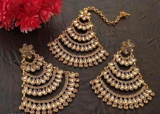 Checkout this latest Maangtika
Product Name: *Twinkling Fancy Maangtika*
Base Metal: Alloy
Plating: Gold Plated
Stone Type: Artificial Stones
Multipack: 1
Sizes: Free Size
Easy Returns Available In Case Of Any Issue


SKU: j0jtINVe
Supplier Name: SUBHAGALANKAR

Code: 152-74313430-997

Catalog Name: Twinkling Graceful Maangtika
CatalogID_20543349
M05-C11-SC1100