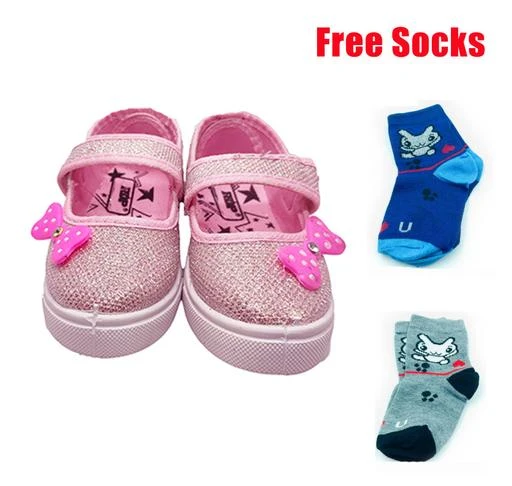 Checkout this latest Sandals
Product Name: *Shinny attractive velcro Sandalsfor 1.5-5 years girls free two socks*
Material: Textile
Sole Material: Rubber
Pattern: Solid
Fastening & Back Detail: Velcro
Net Quantity (N): 1
Sizes: 
2-2.5 Years (Foot Length Size: 14 in) 
2.5-3 Years (Foot Length Size: 14.5 in) 
3-3.5 Years (Foot Length Size: 15.5 in) 
3.5-4 Years (Foot Length Size: 15.5 in) 
4-4.5 Years (Foot Length Size: 16.5 in) 
4.5-5 Years (Foot Length Size: 17 in) 
Country of Origin: India
Easy Returns Available In Case Of Any Issue


SKU: 635186917
Supplier Name: MISS 18

Code: 022-77286423-992

Catalog Name: Attractive Latest Kids Girls Sandals
CatalogID_21552051
M09-C31-SC1167
