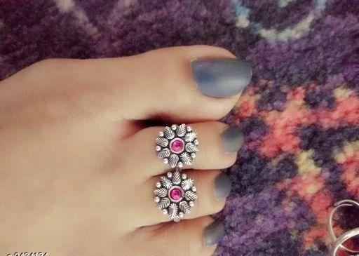 Amazon.com: Toe Ring for Women, Adjustable Dainty 925 Sterling Silver Wrap  Leaf Open Toe Ring, Indian Boho Bohemian Style, Unique Handmade Summer Foot  Jewelry by Alagia : Handmade Products