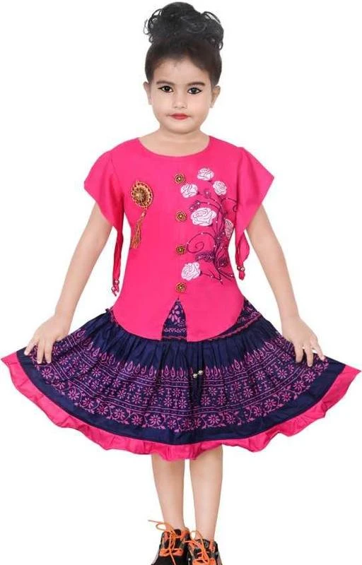 Girls Clothing Sets Pack Of 1